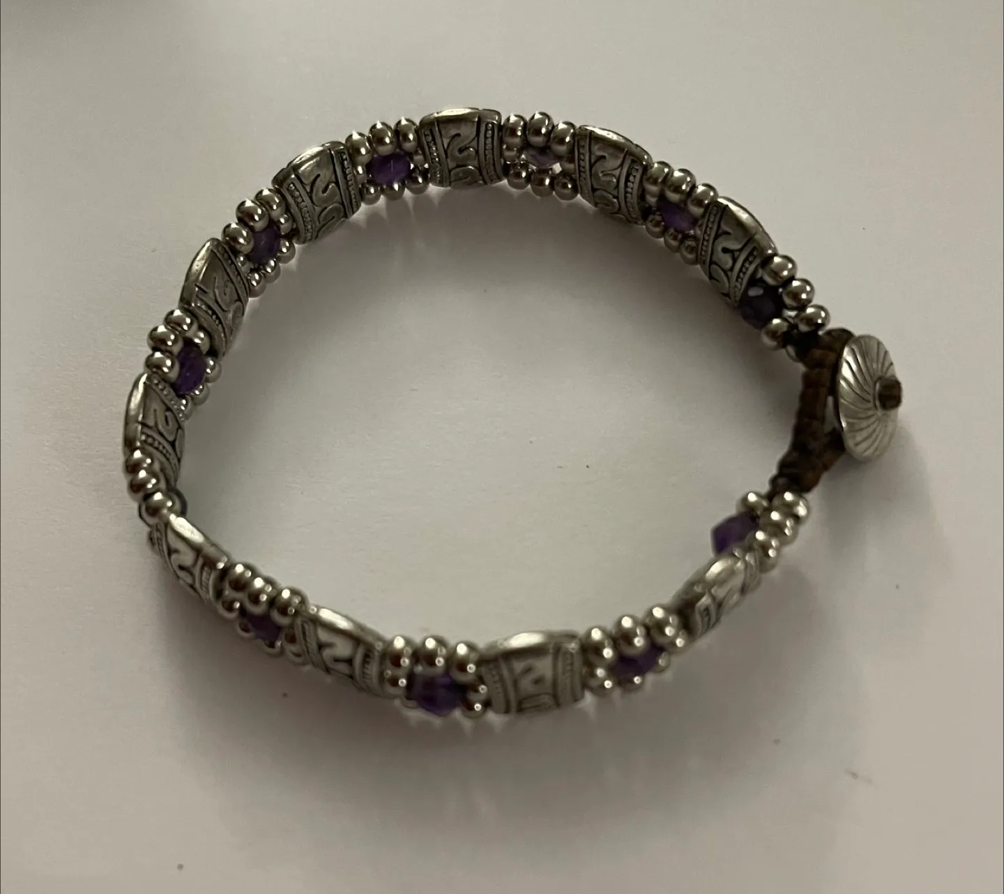 Silver Bracelet with Purple Stones image indicator(2)