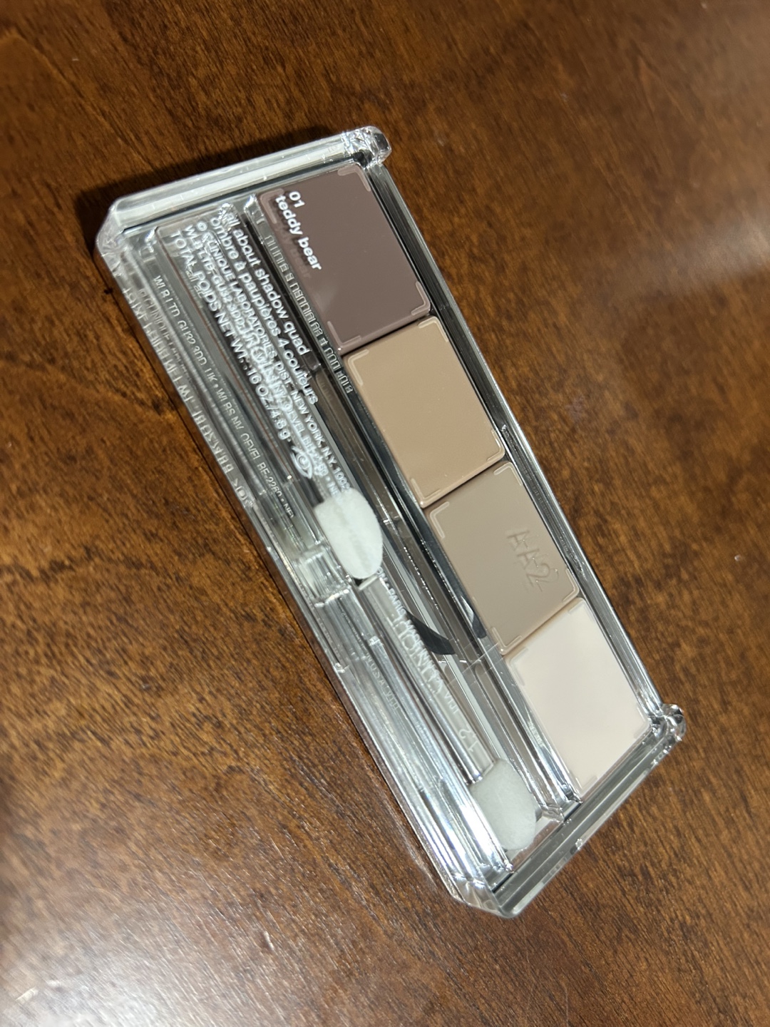 Clinique All About Shadow Quad - Shade 01 Teddy bear - photo 2
