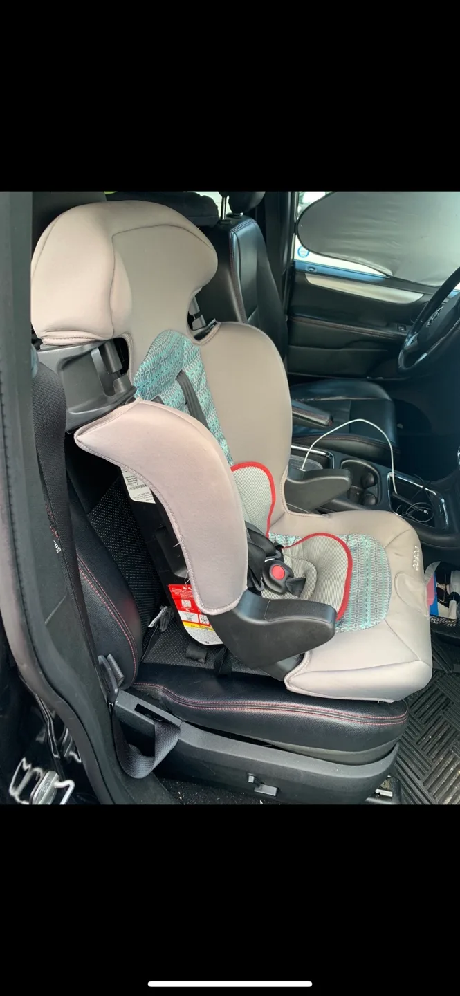 Child Car Seat thumbnail