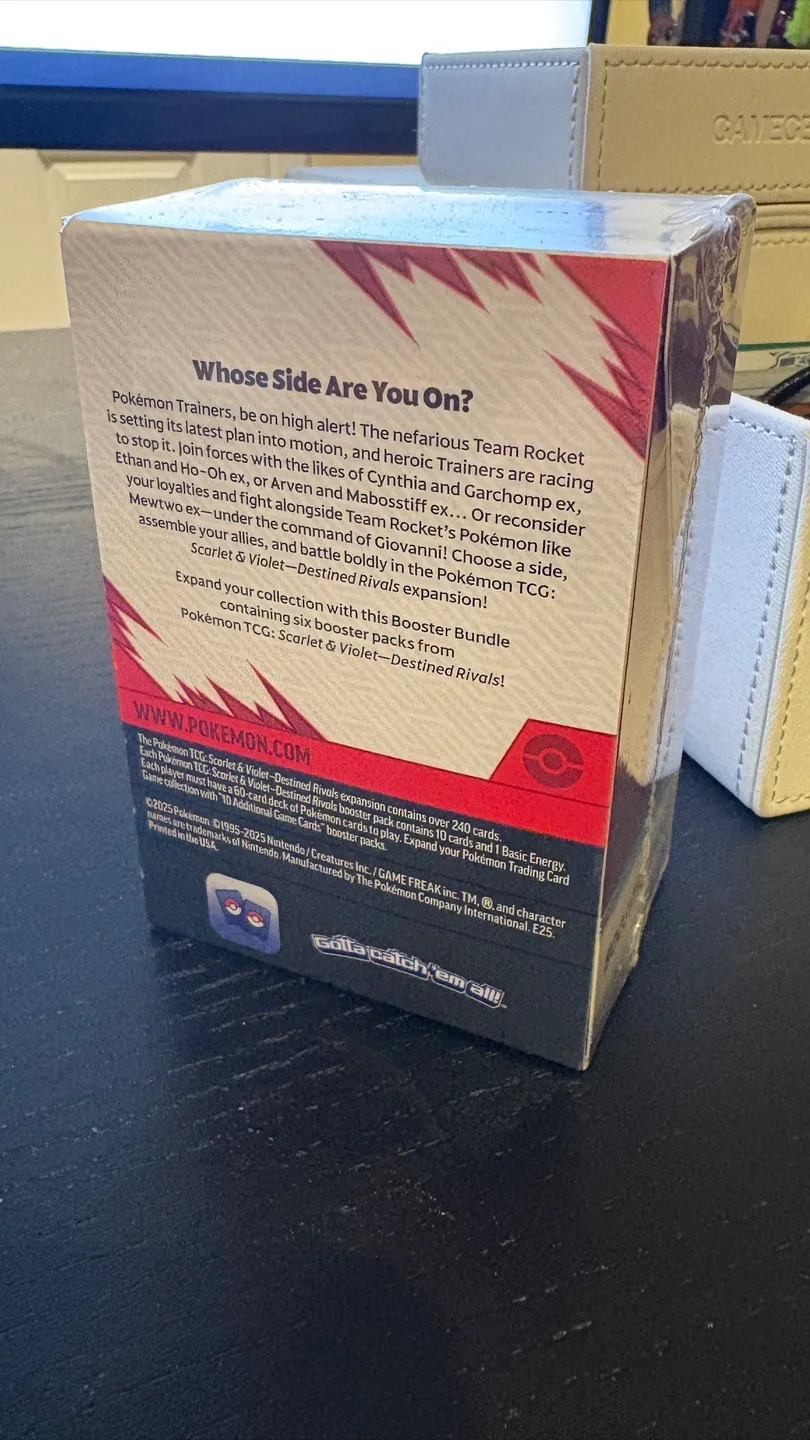 Pokemon Scarlet & Violet: Destined Rivals Booster Bundle image indicator(2)