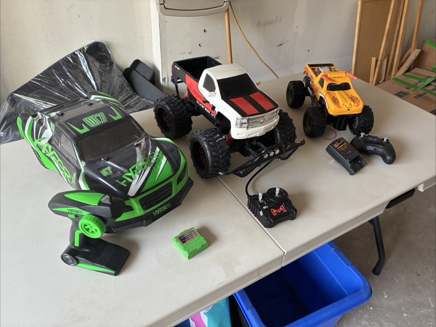 Set of Toy RC Trucks and Controllers - photo 2