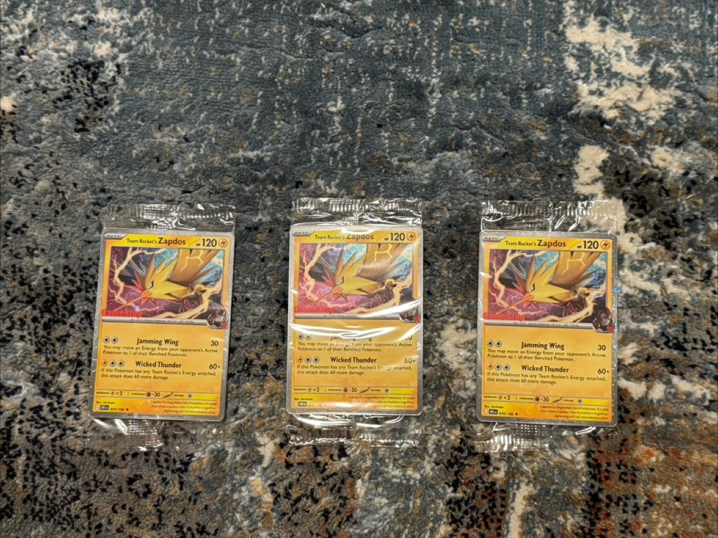 Pokemon destined rivals zapdos gamestop promo thumbnail