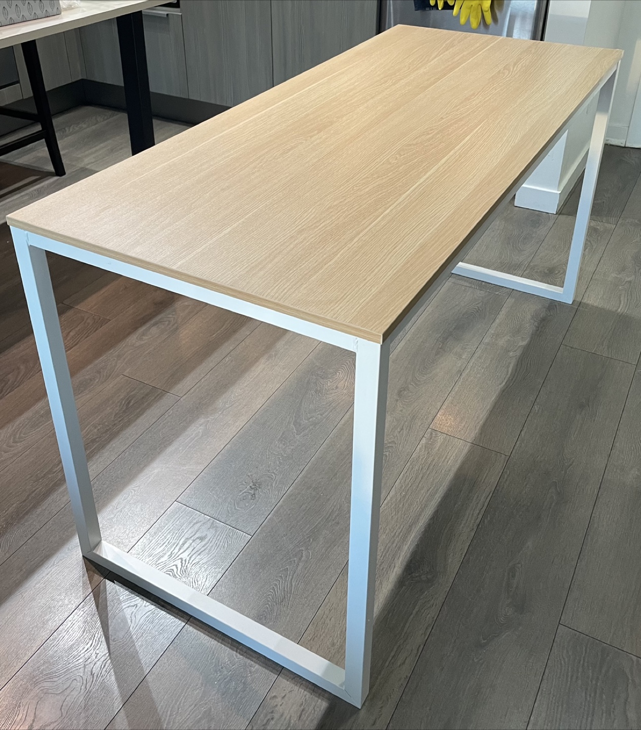 Zinus Modern Dining Table / Office Desk