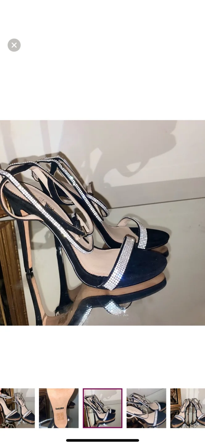 Marciano Guess Heels image indicator(2)