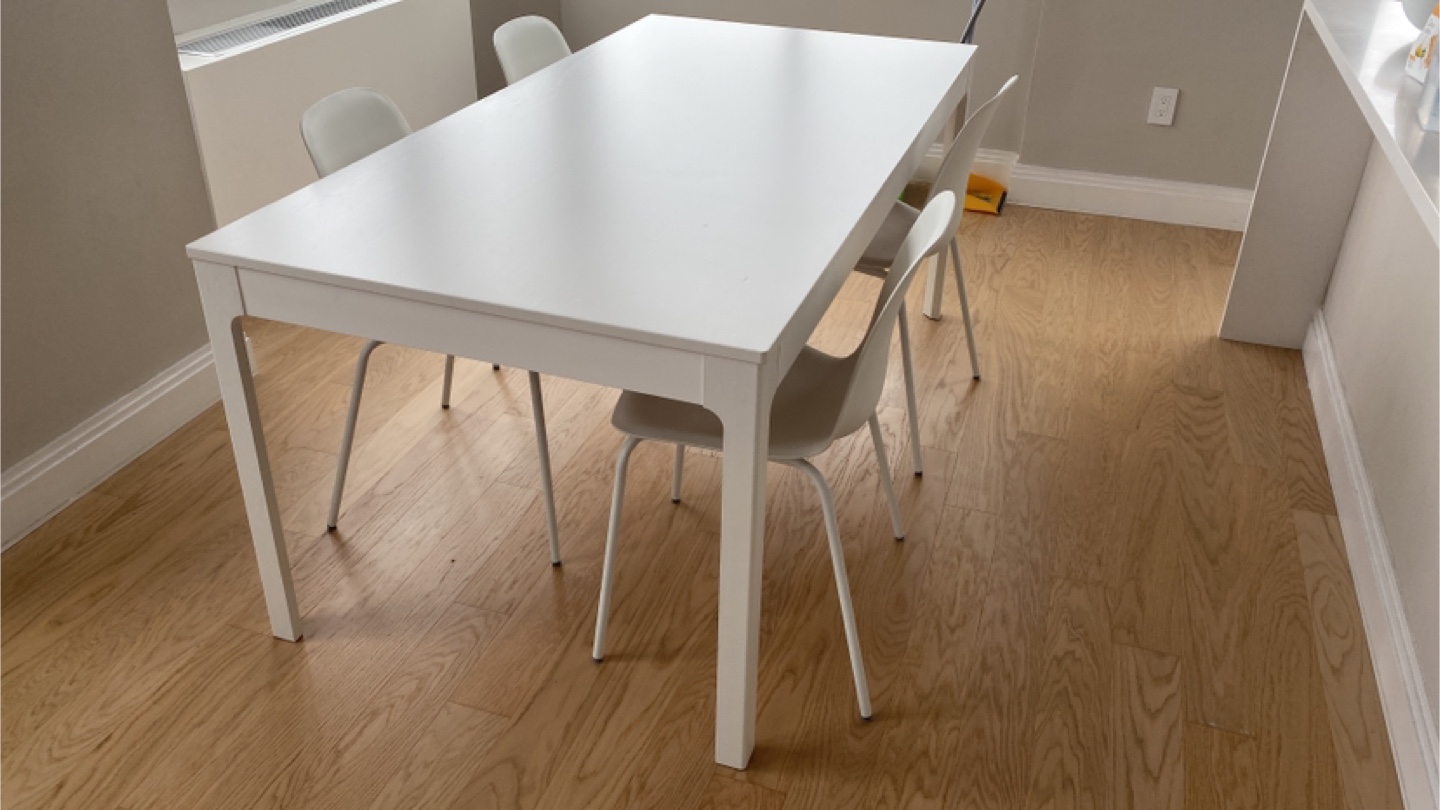 Extendable Dining Table