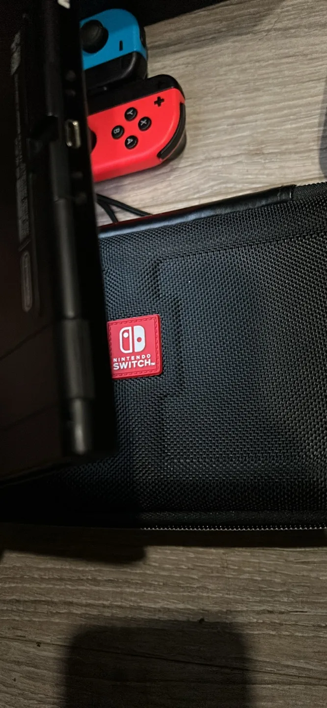 Nintendo Switch Bundle image indicator(6)