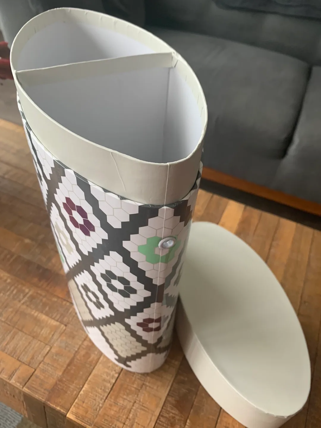 LCBO Year Round 2 Bottle Gift Box image indicator(2)