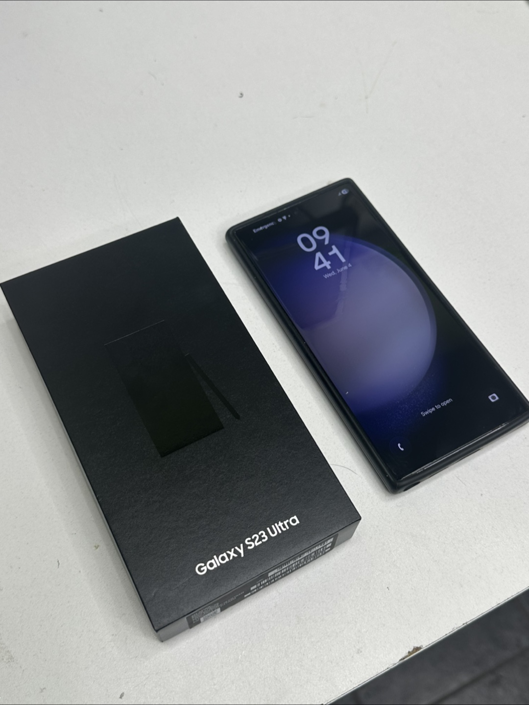 Samsung Galaxy S23 Ultra Smartphone