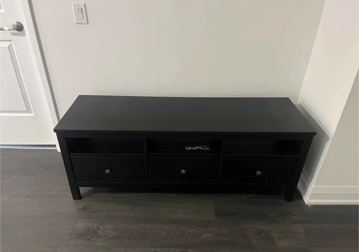 IKEA hemness 3 drawer Black TV Stand shelf (DELIVERY AVAILABLE) image indicator(3)