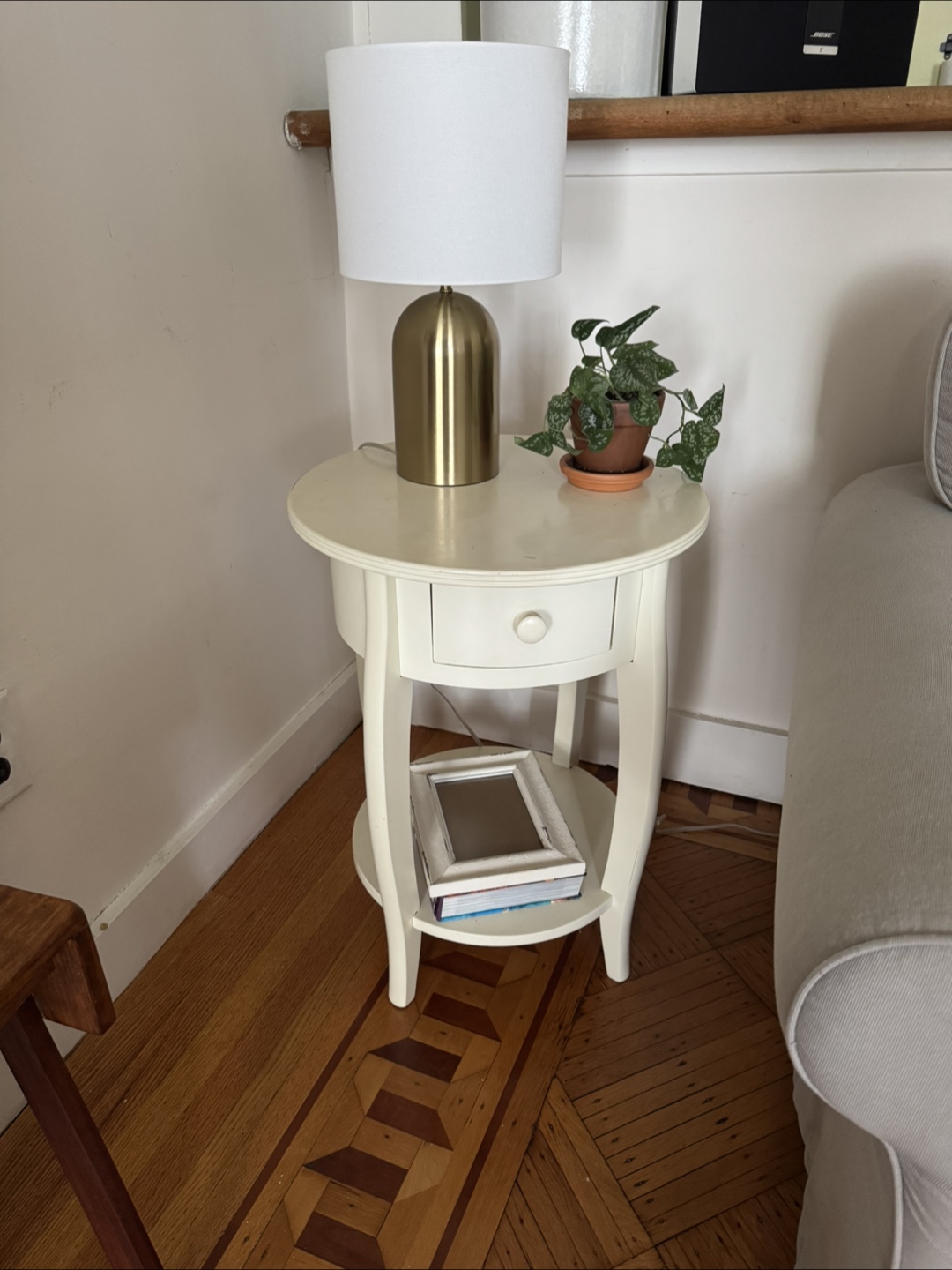 Round Side Table