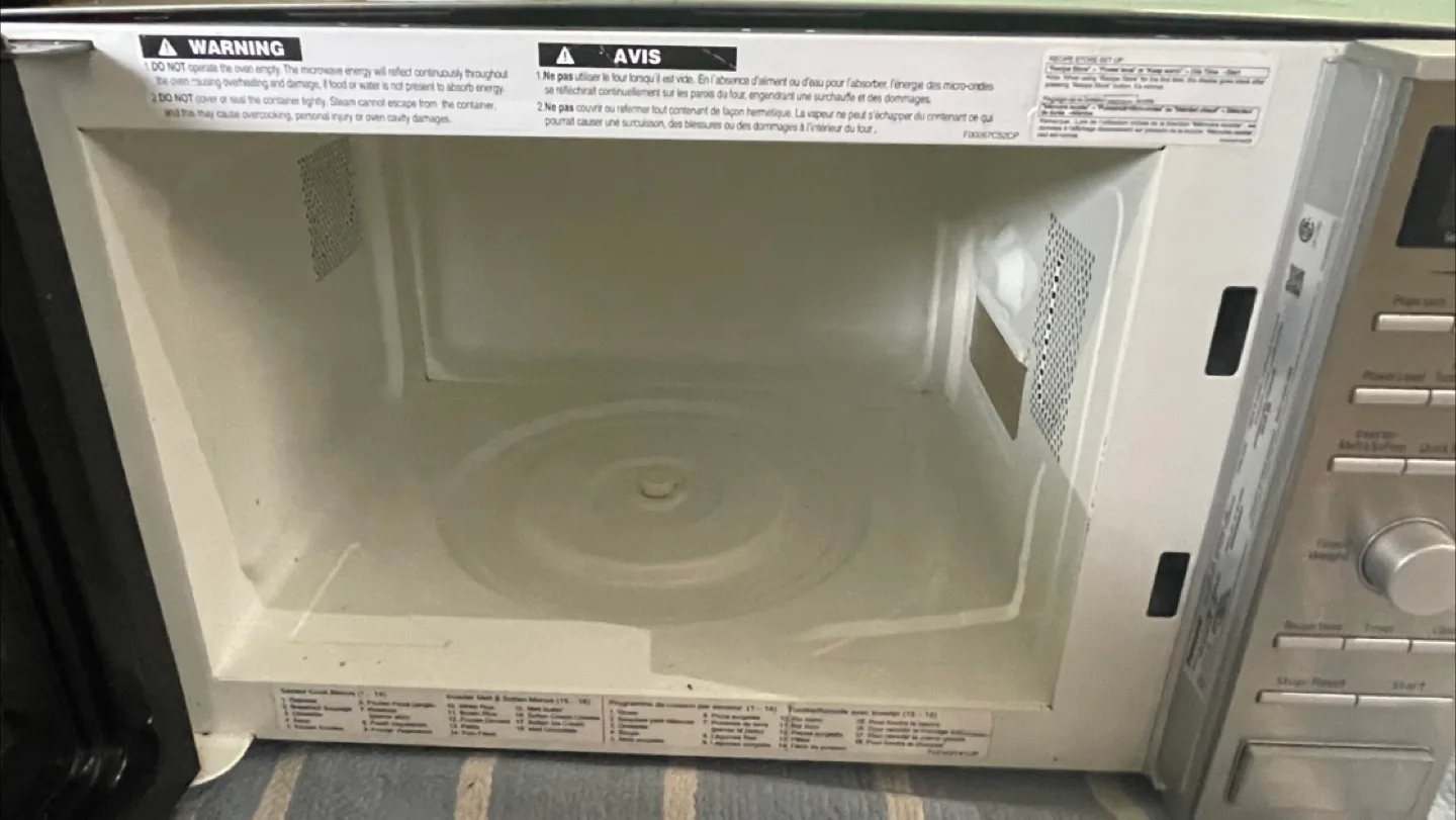 Panasonic Microwave NN-SD691S – Free, Not Working image indicator(5)