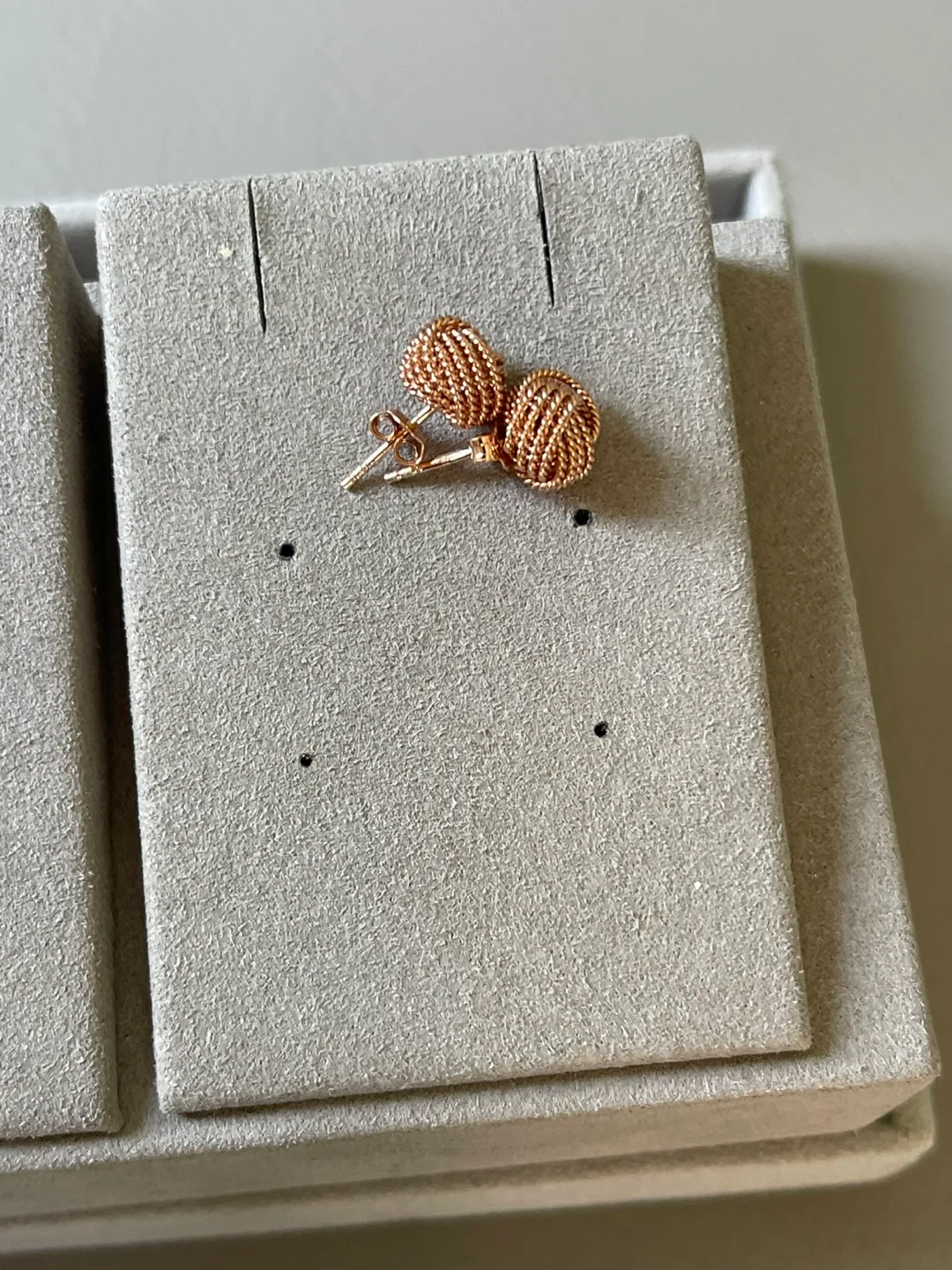 925/14K ROSEGOLD IBB Th SOMERSET Knot Stud Earrings image indicator(3)