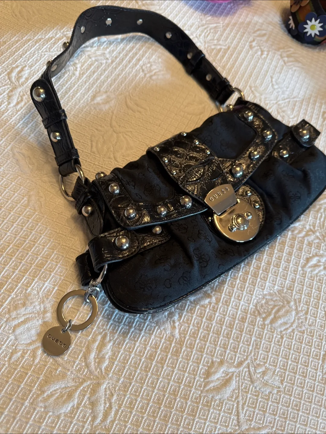 🔥Guess Black Handbag🔥 image indicator(2)