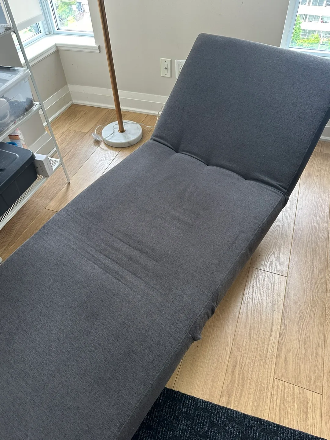 Convertible Chaise Lounge image indicator(2)