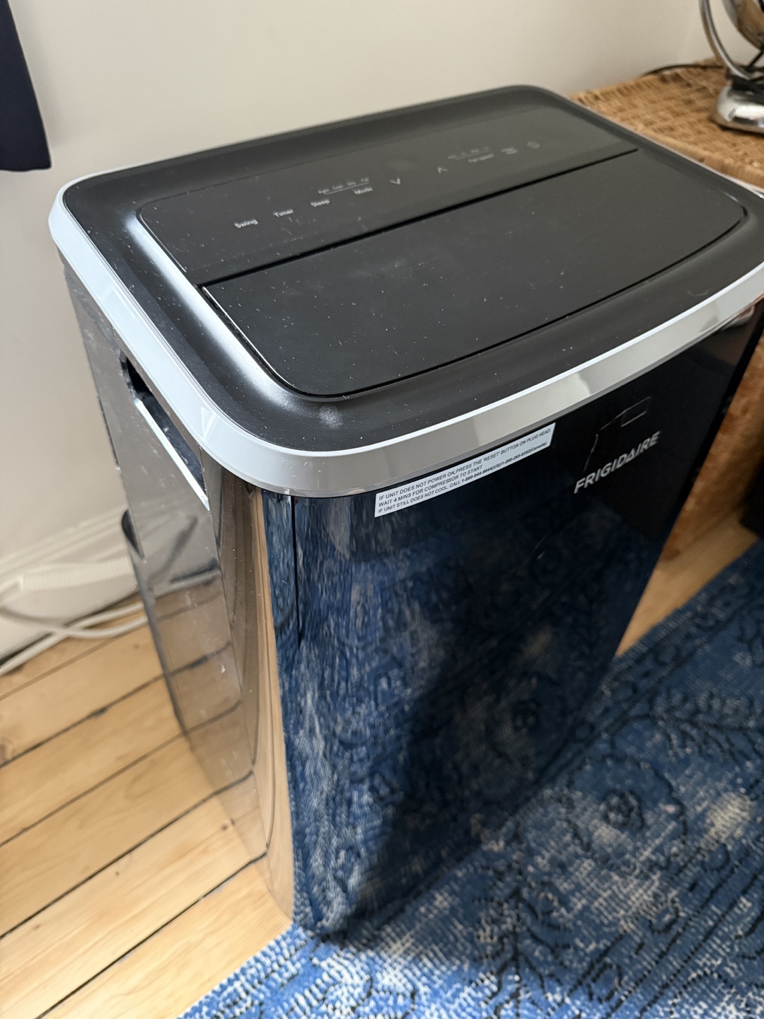 Frigidaire 14,000 BTU Portable Room Air Conditioner - photo 2