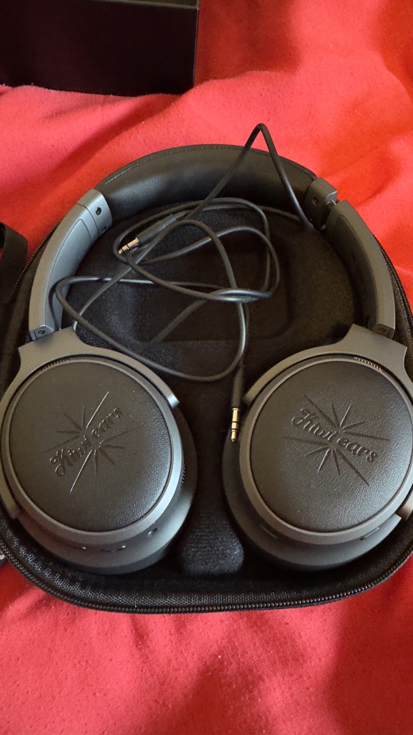NEW Wireless Headphones (UNUSED) - photo 2