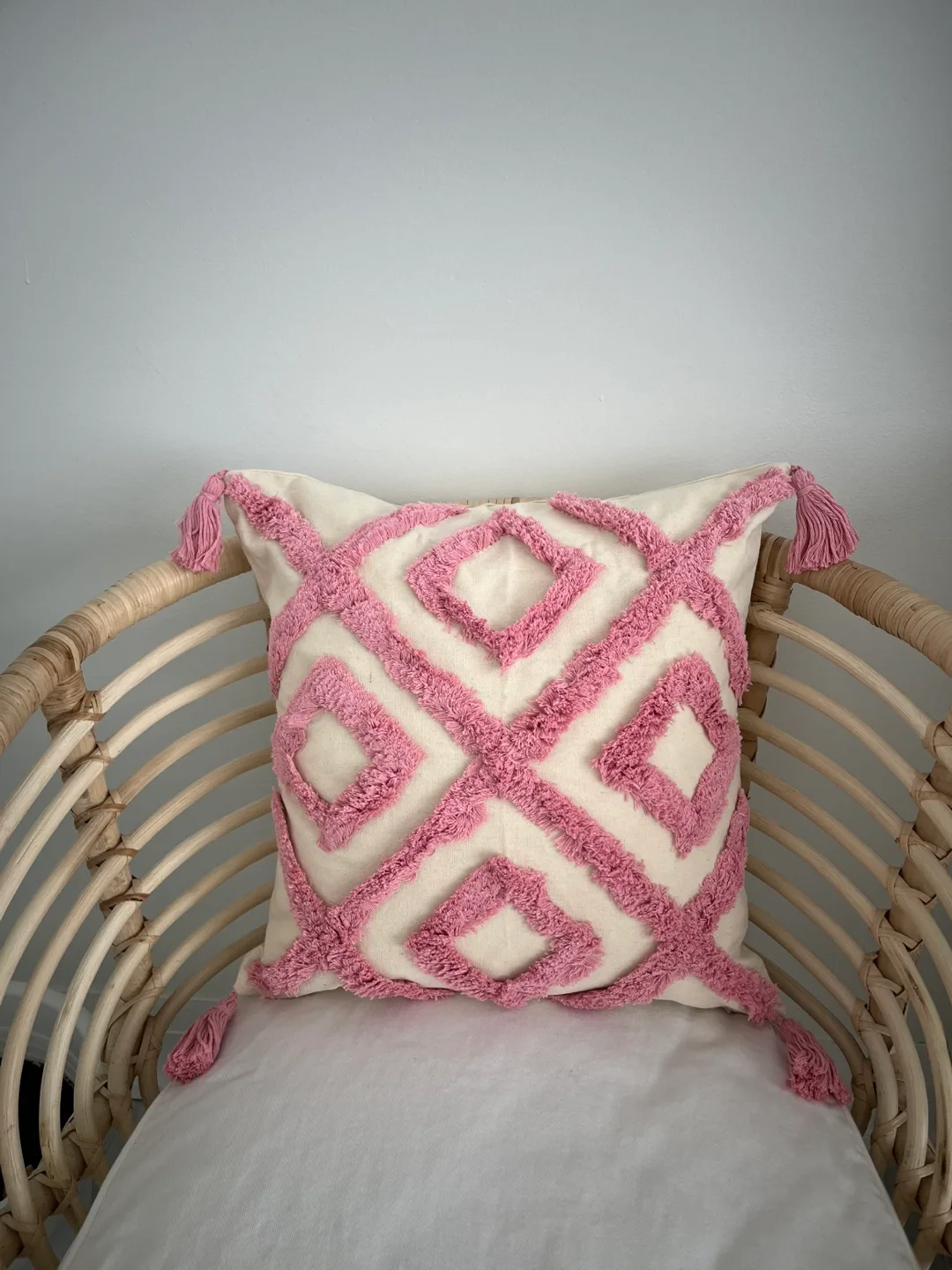 3 Tufted Decorative Cushion covers thumbnail