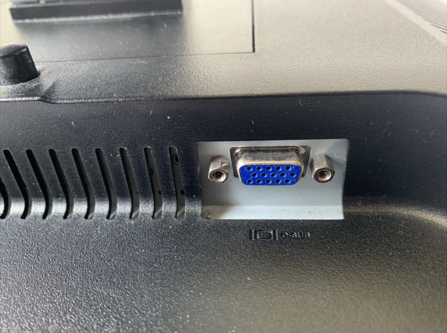 Dell Monitor E197FPb 🧡 - photo 3