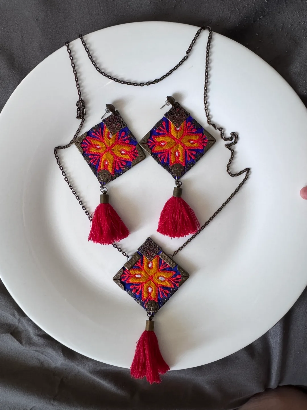 Embroidered Necklace and Earring Set thumbnail