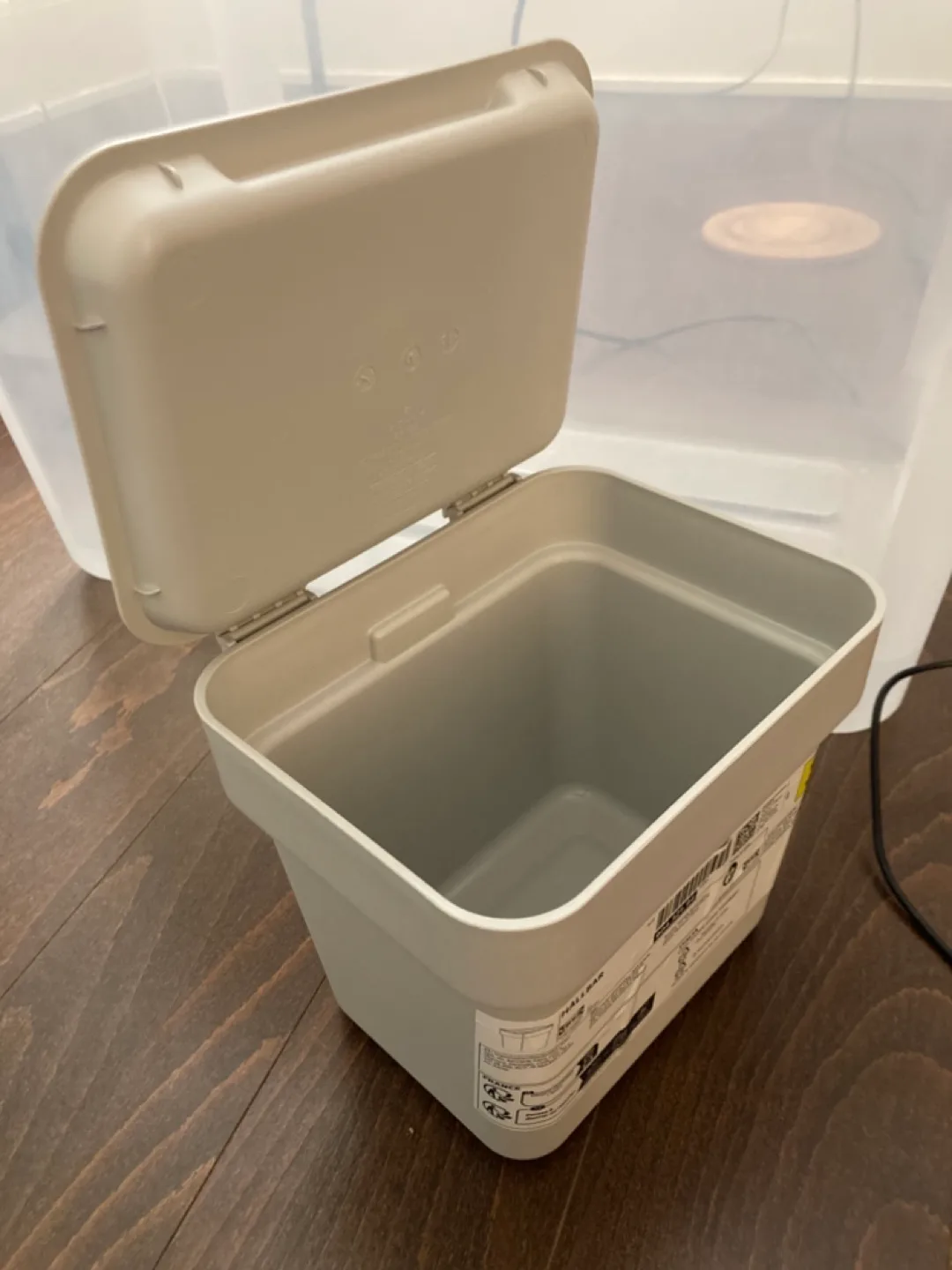 IKEA HÅLLBAR Bin with Lid image indicator(4)