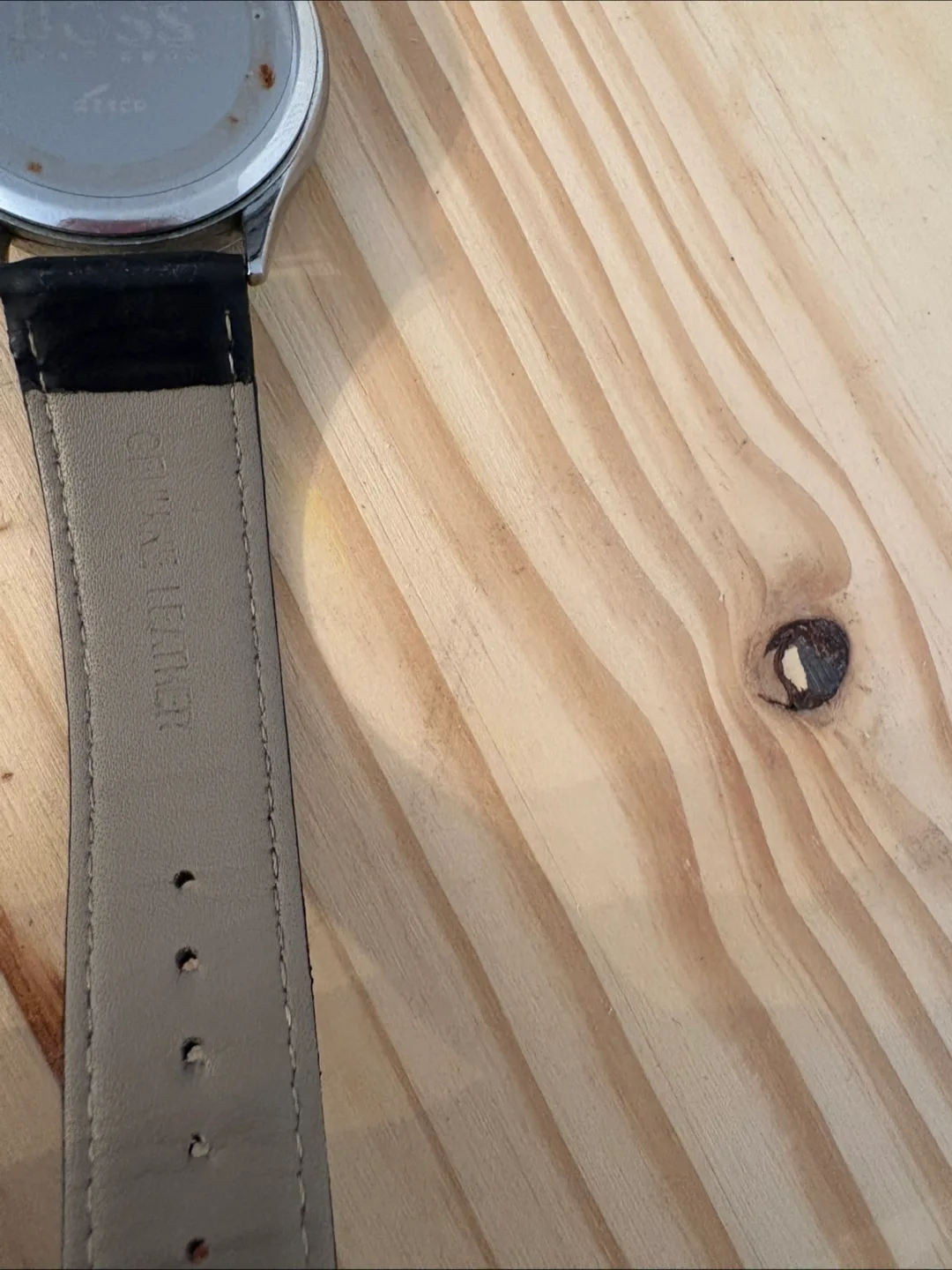 HUGO BOSS Wristwatch image indicator(5)