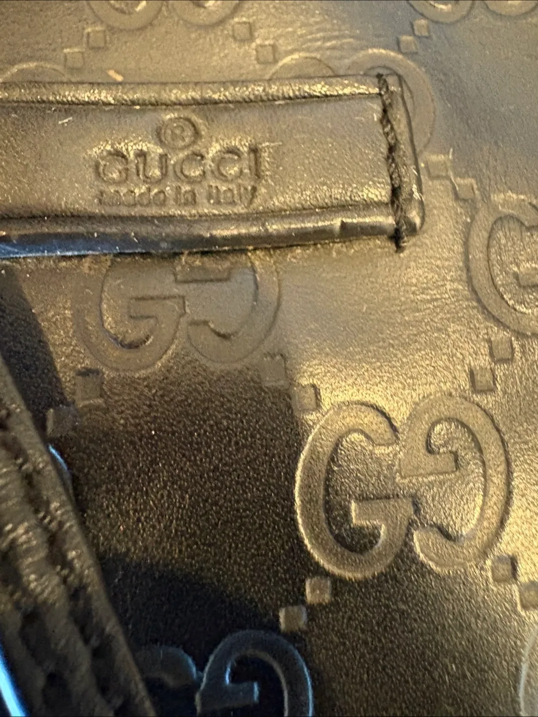 Gucci Black Leather Bag image indicator(2)