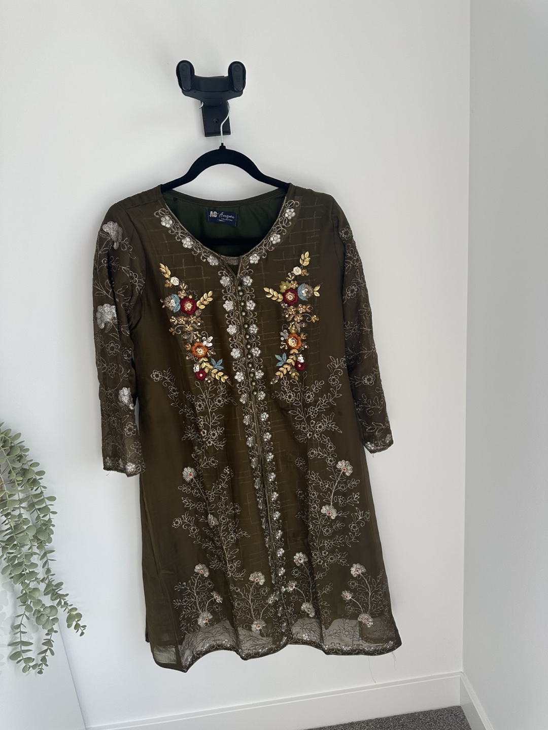 Olive Green Embroidered Suit for Eid - photo 2