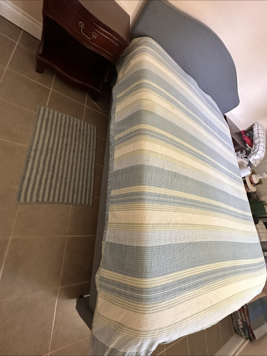 Queen Bed Grey Upholstered Headboard + Mattress - photo 3