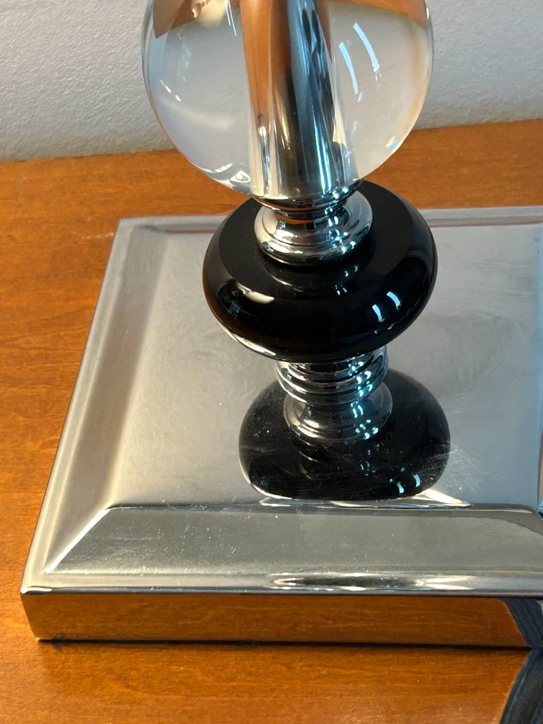 Pair of Stylish Table Lamps image indicator(4)