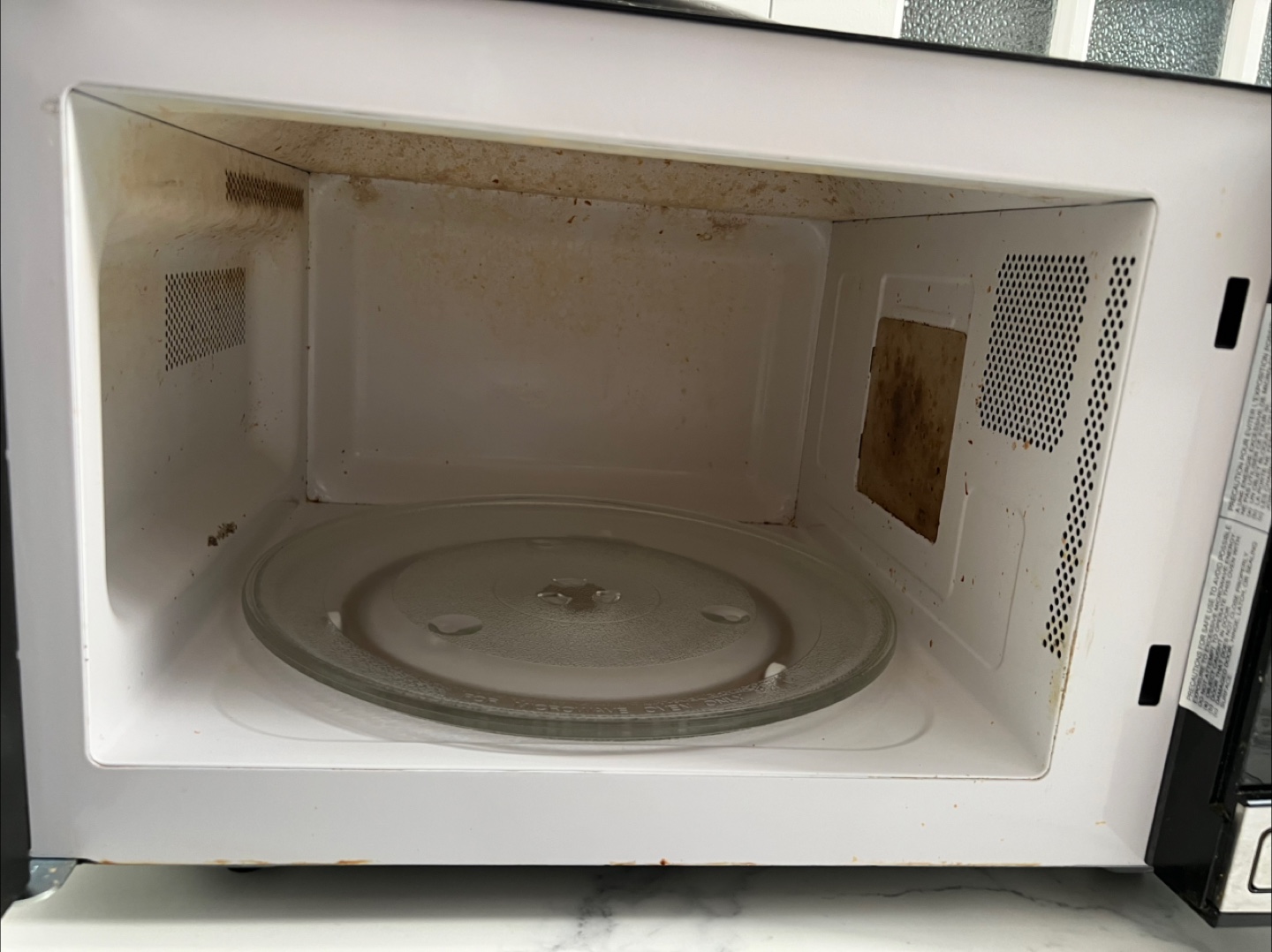 Hamilton Beach Microwave - photo 3