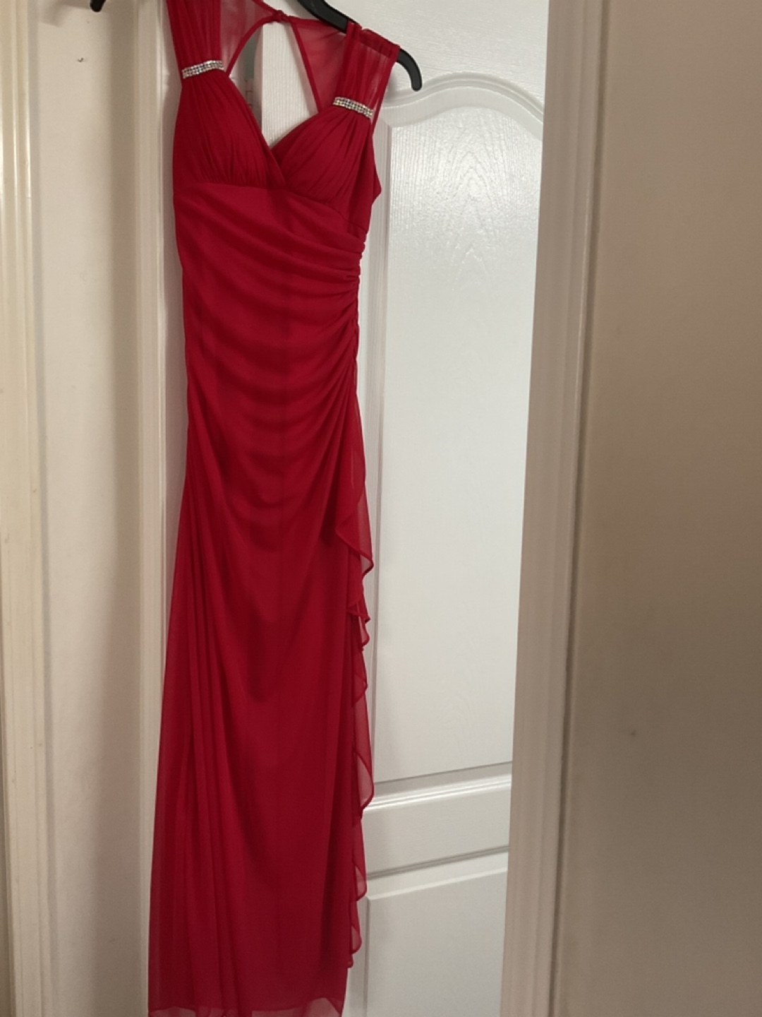 Laura Petites Red Formal Gown