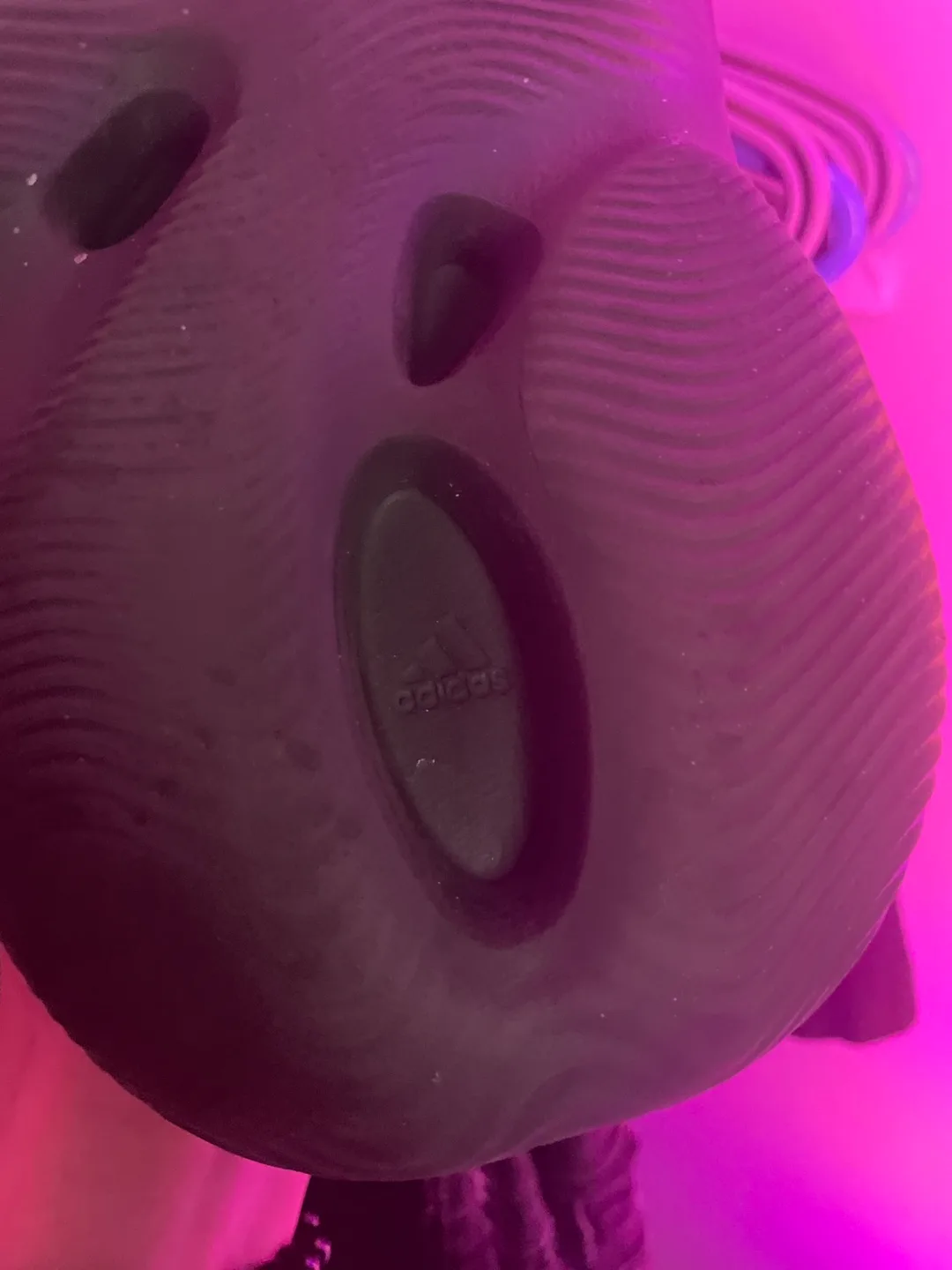 Adidas Yeezy Foam Runners image indicator(2)