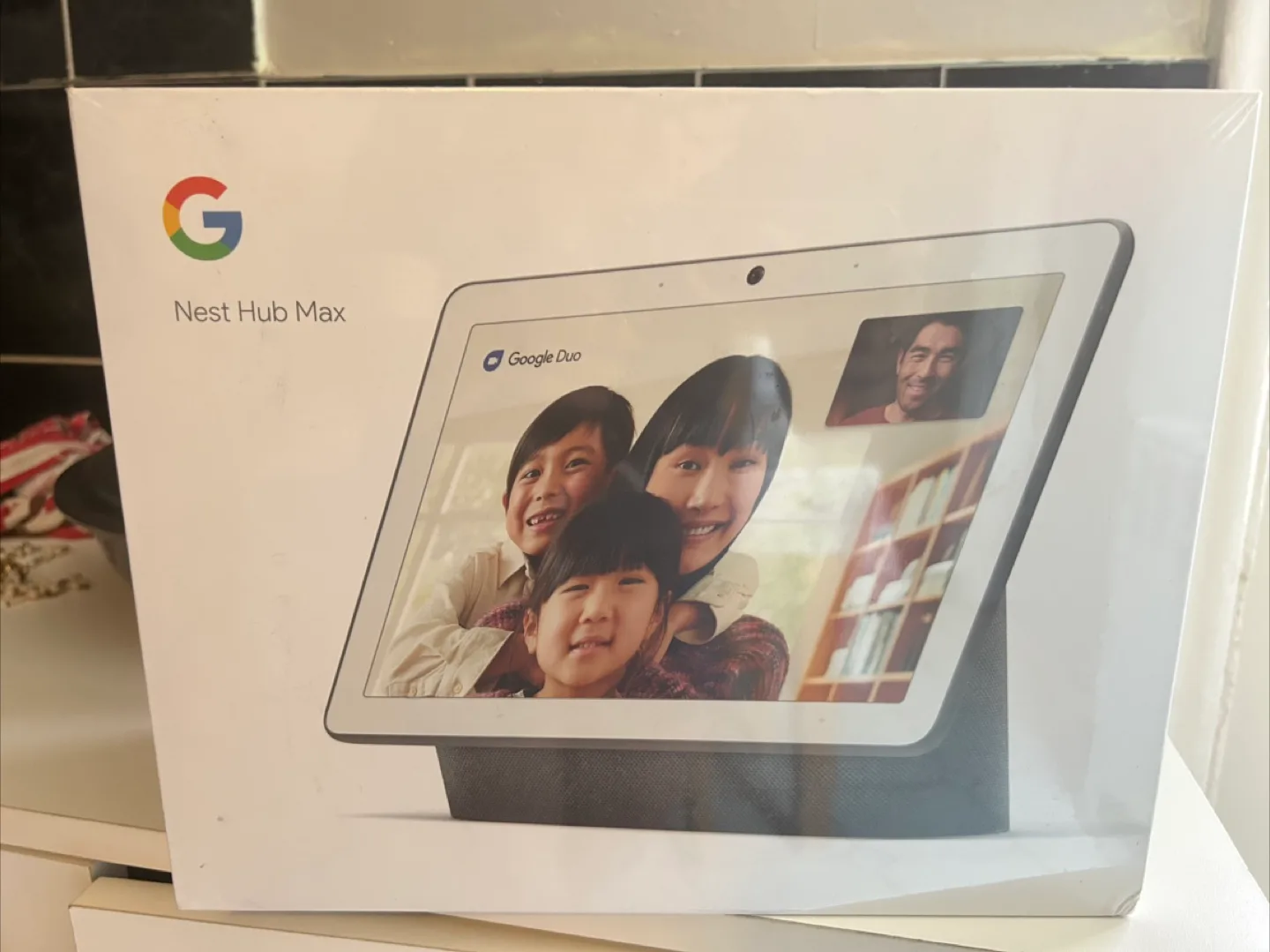 Google Nest Hub Max - Brand New thumbnail