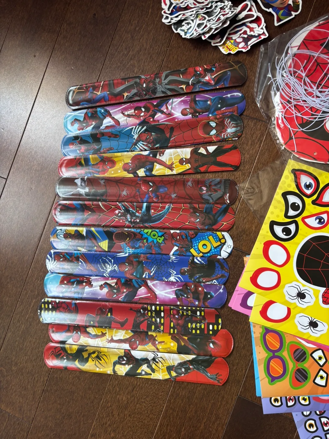 Spiderman Party Favours image indicator(2)