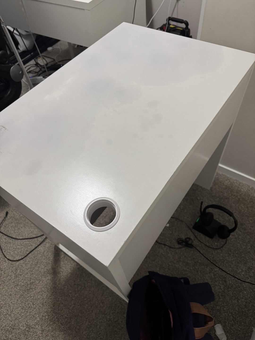 White Desk