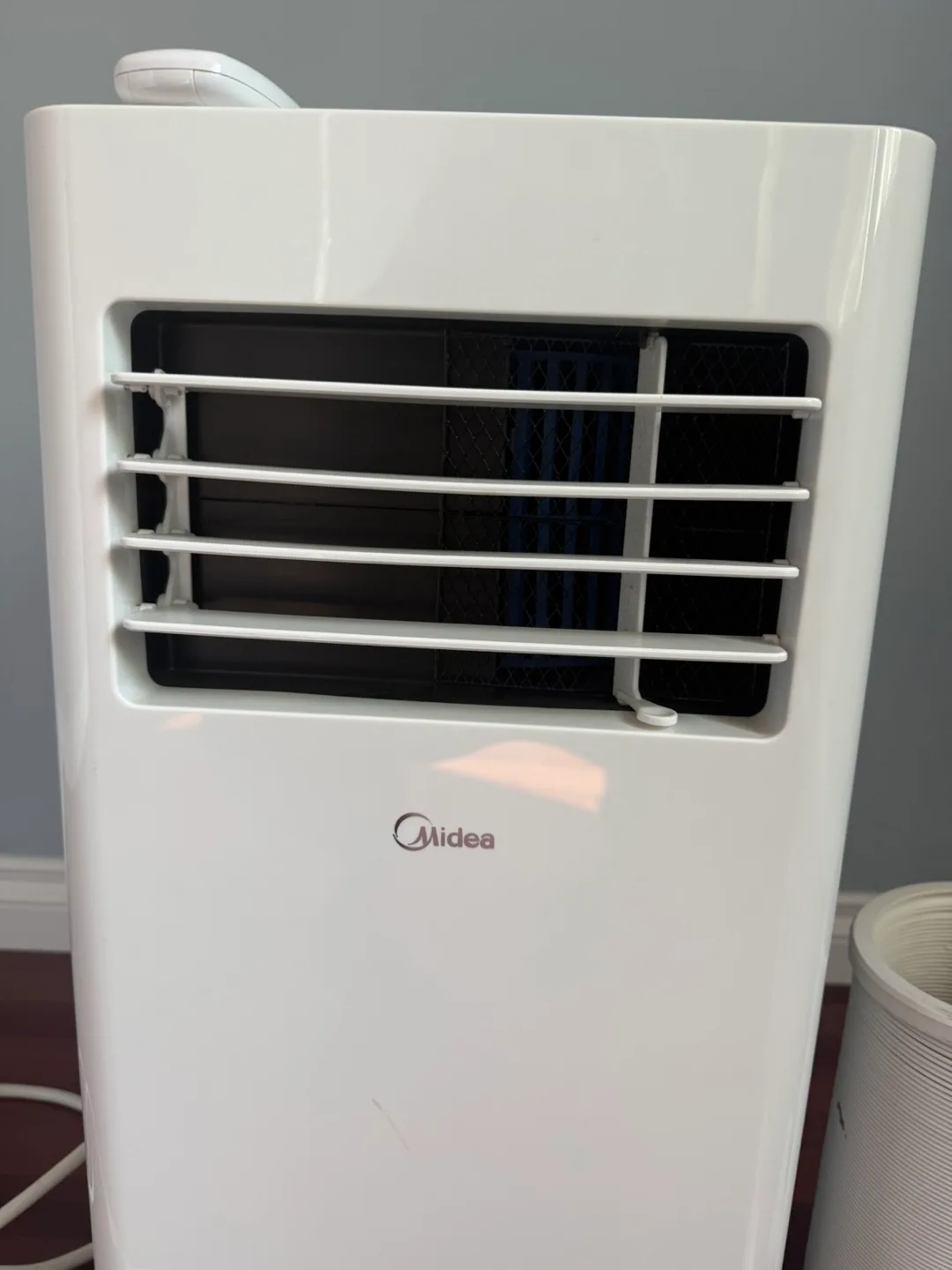 Midea Portable Air Conditioner with Remote image indicator(3)