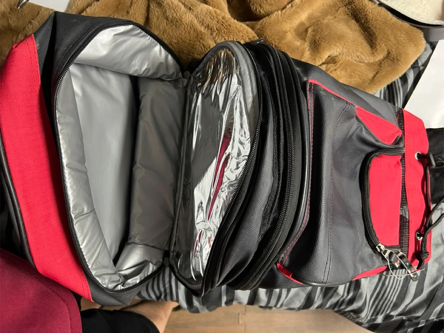 Swiss Forge Backpack image indicator(2)