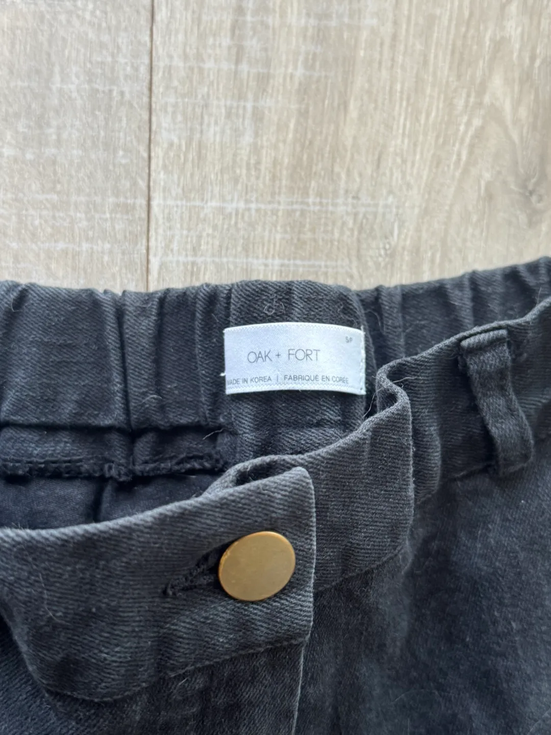 Oak + Fort Black Jeans image indicator(2)