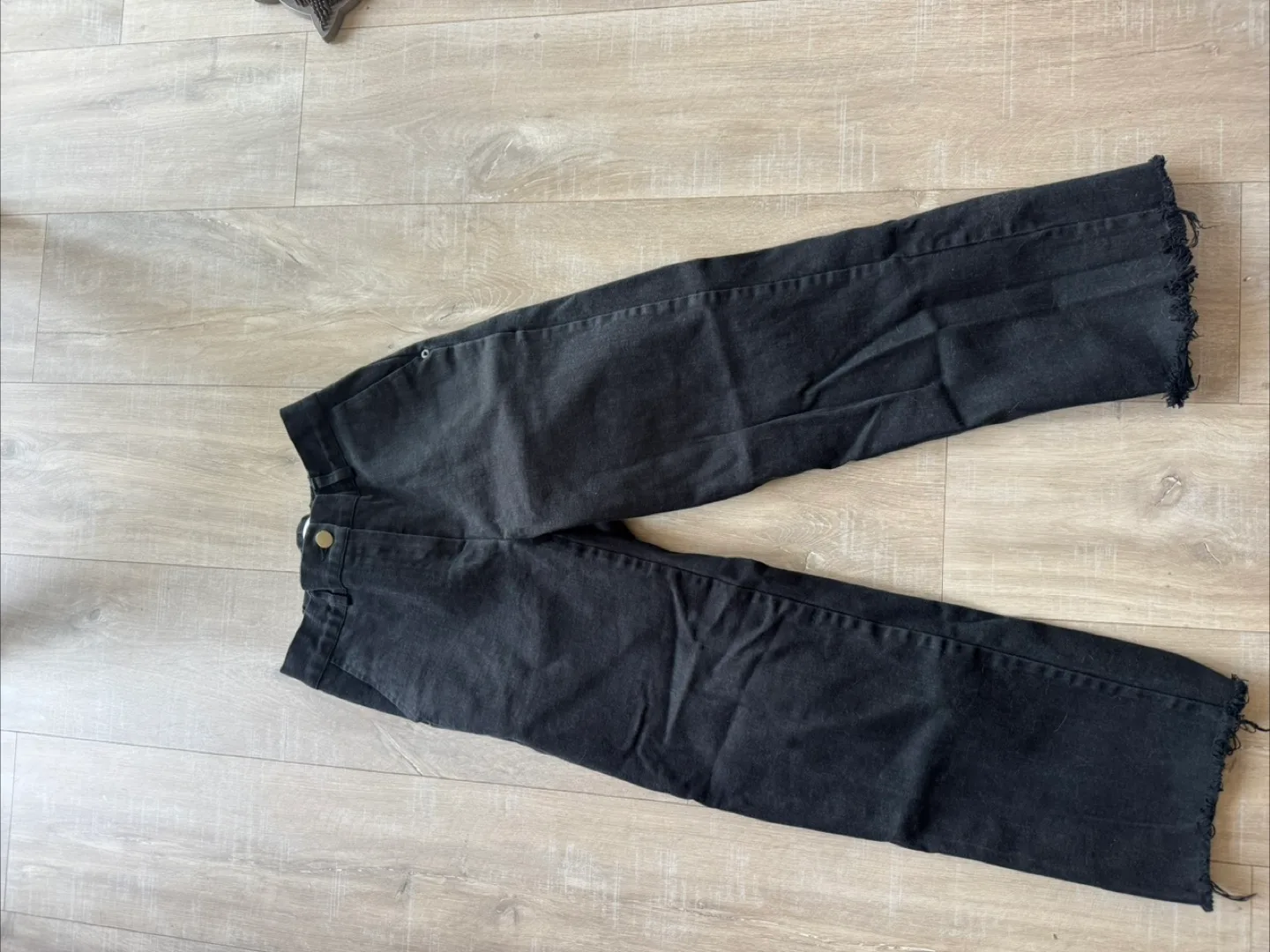 Oak + Fort Black Jeans image indicator(3)