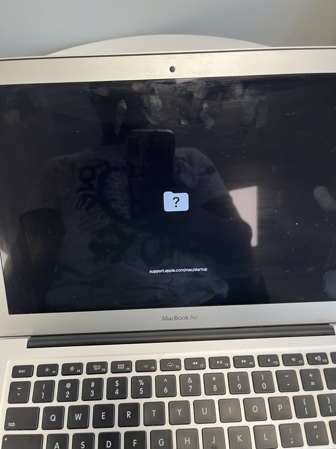 2017 MacBook Air Laptop - photo 2