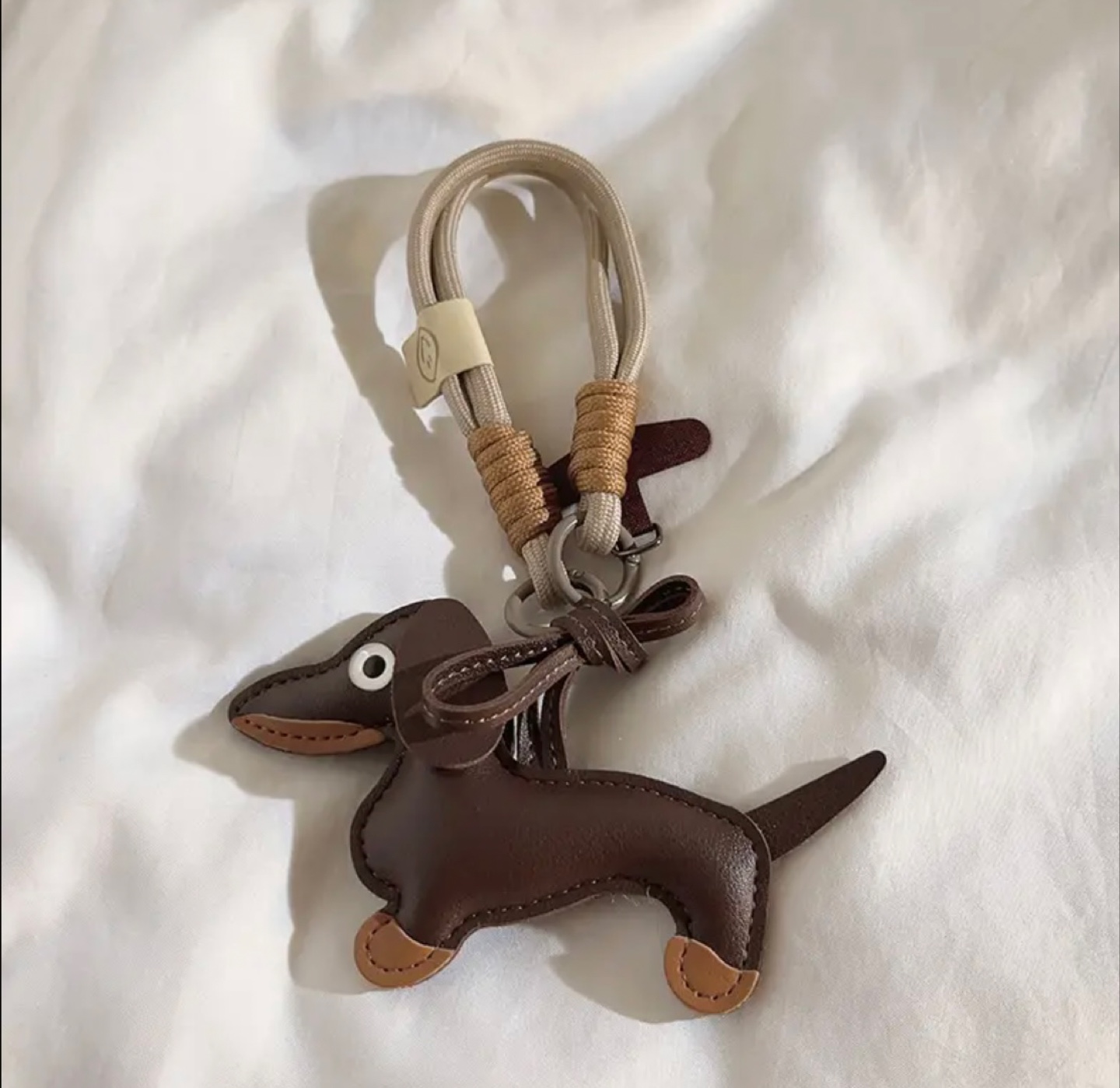 Adorable Dachshund Charm Keychain for phone and bag