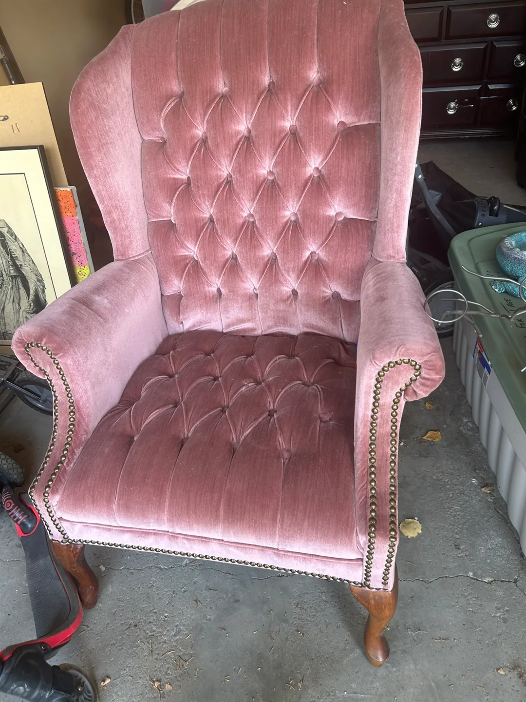 Pink Velvet Wingback Chair thumbnail