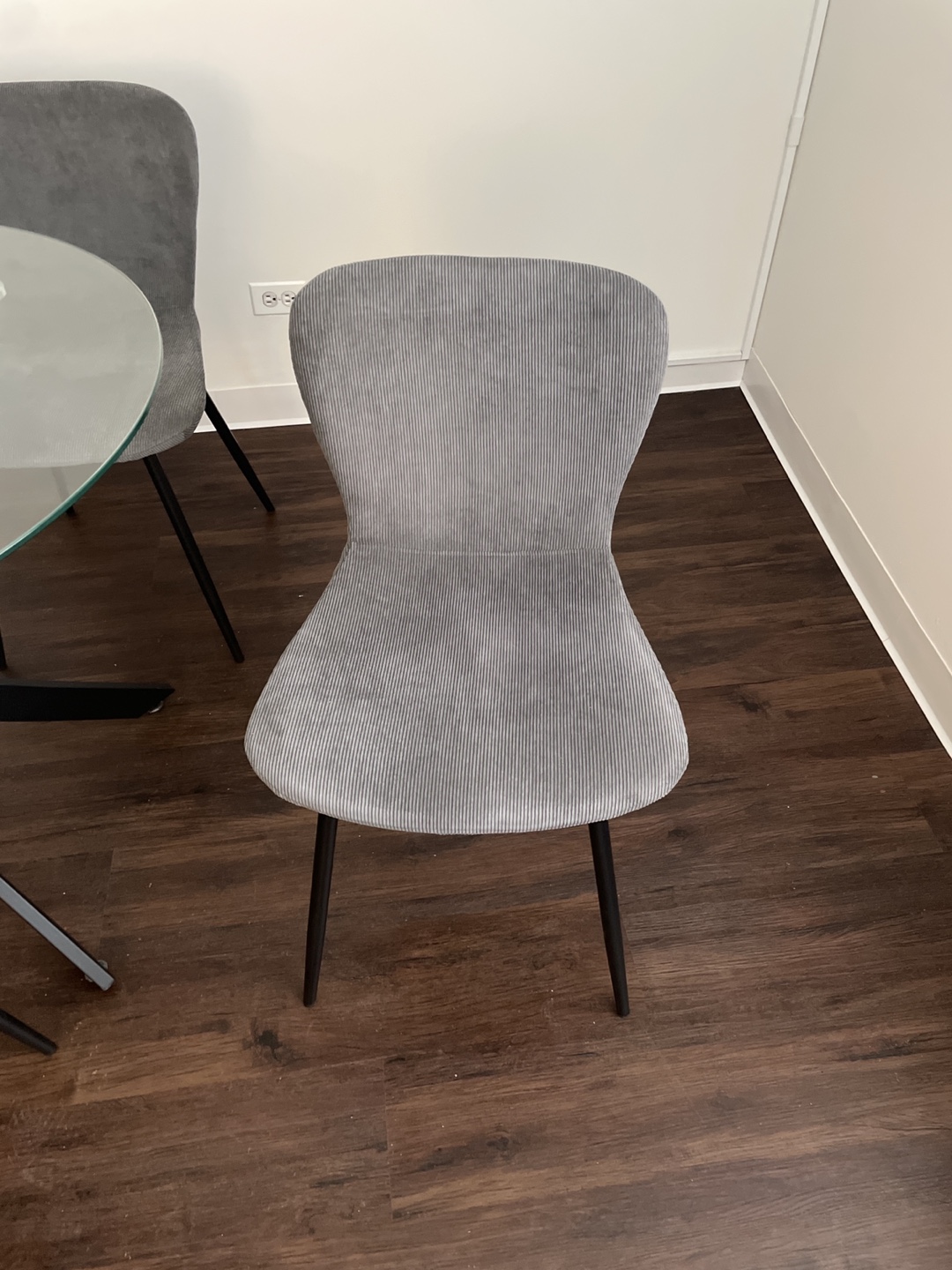 Round Glass Table with Chairs - photo 2