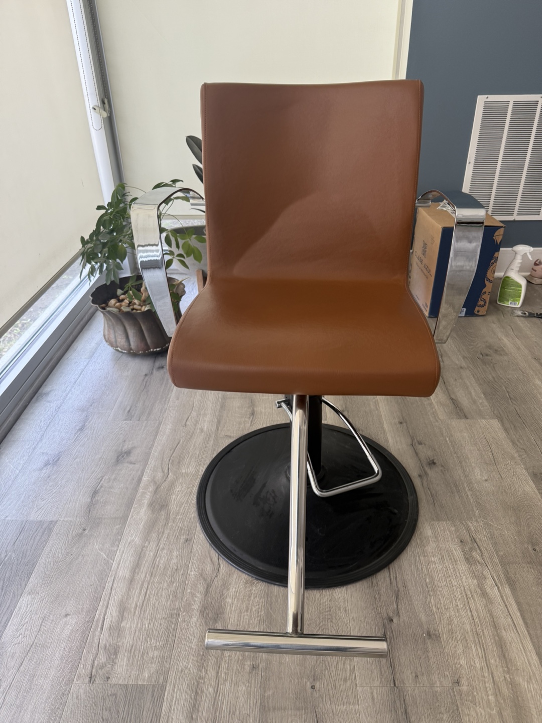 Minerva Adjustable Styling Swivel Chair