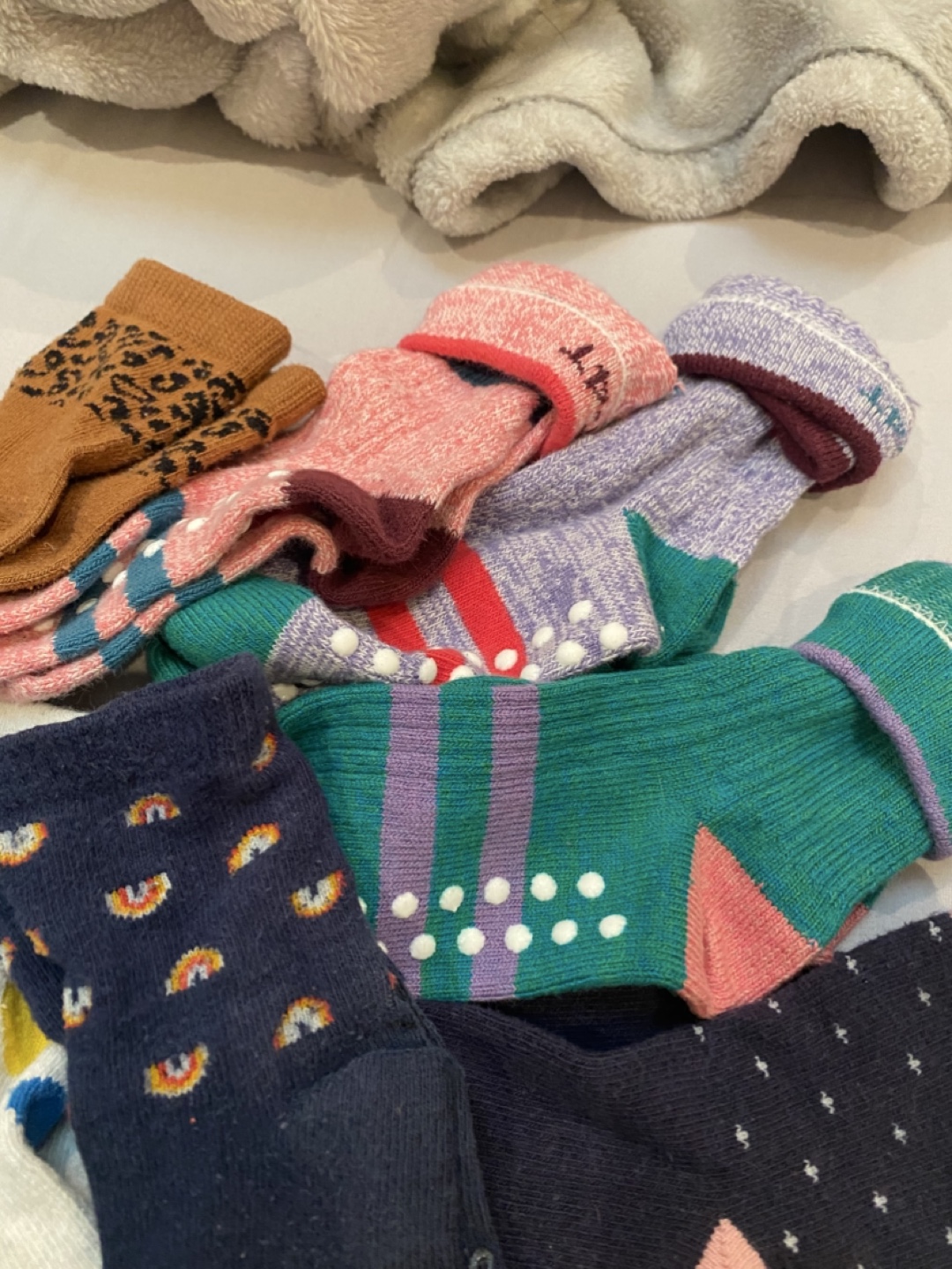 Toddler girls socks size 2-4 years old. - photo 2