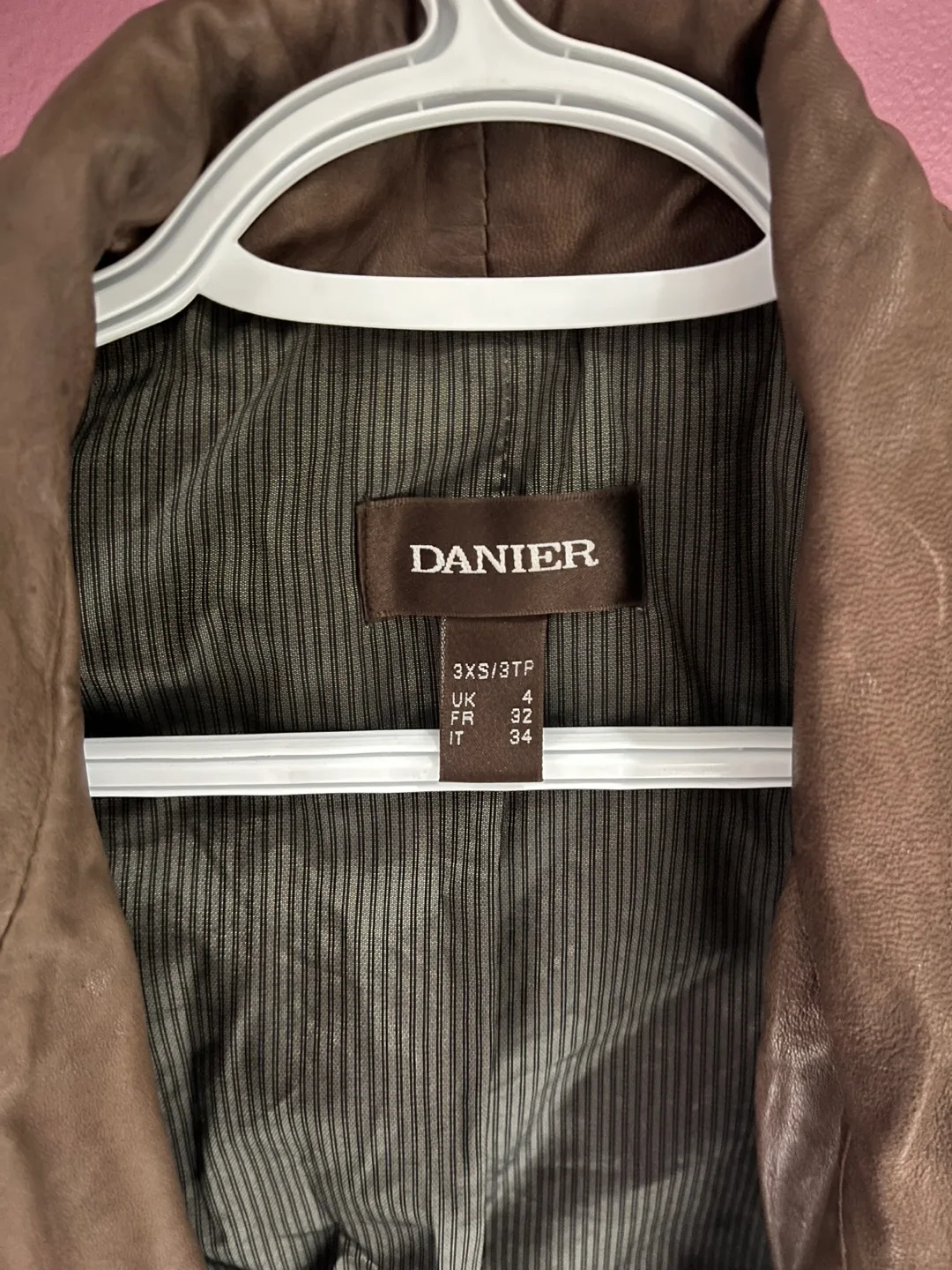 Danier Leather Jacket image indicator(4)