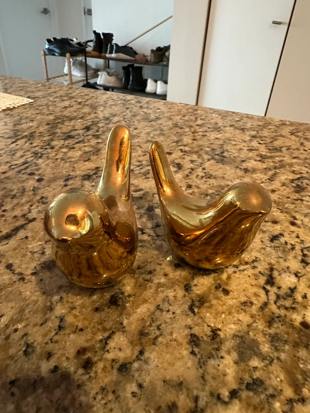 Gold Bird Figurines thumbnail