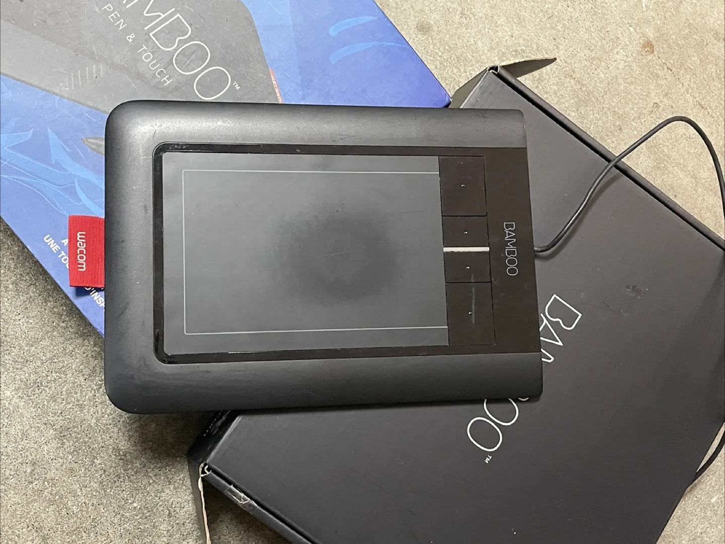 Wacom Bamboo Tablet image indicator(3)