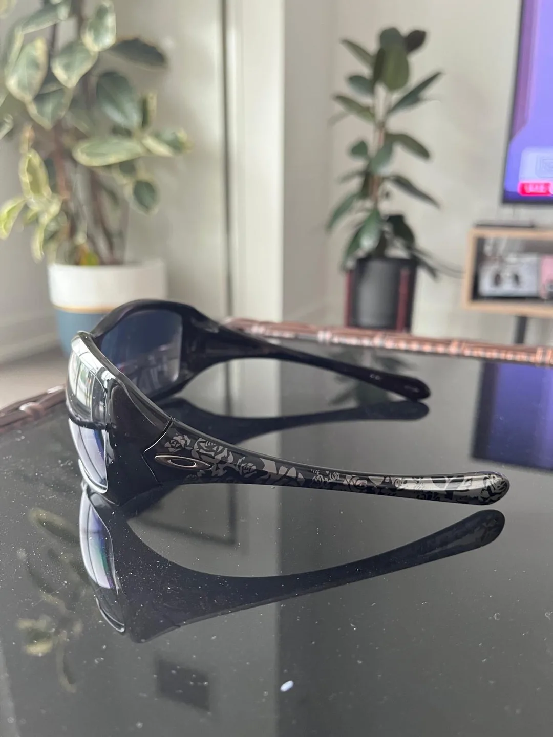 Original Oakley Sunglasses image indicator(4)