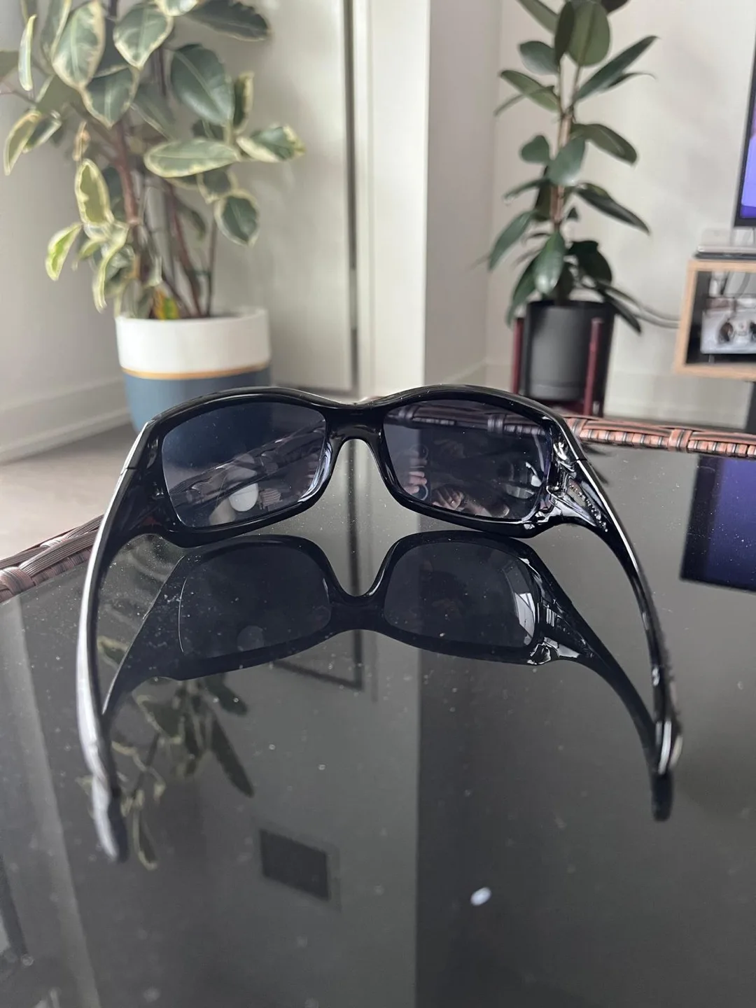 Original Oakley Sunglasses image indicator(7)